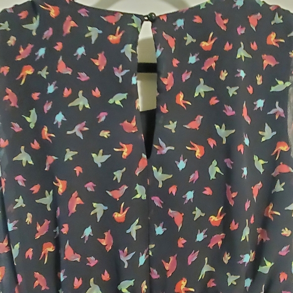 Multicolor watercolor bird dress - Picture 4 of 4